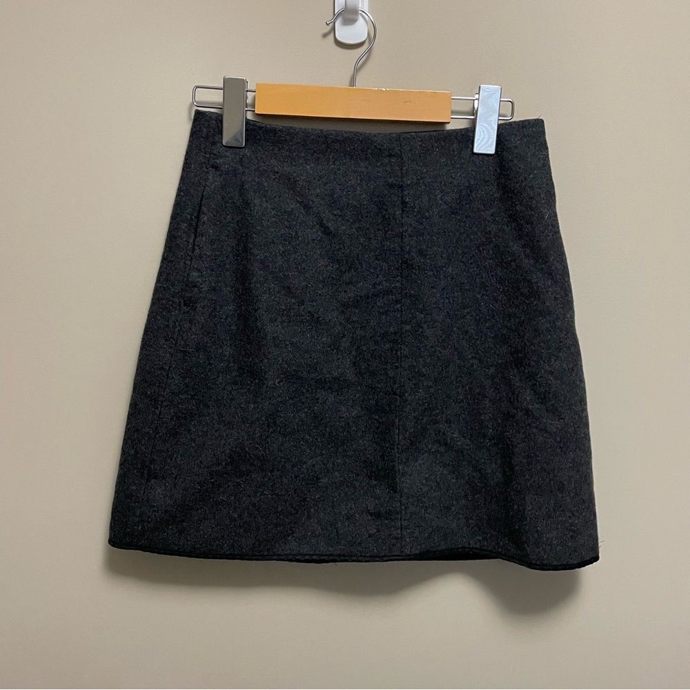 Wilfred Aritzia Wool Blend Charcoal Grey Mini Skirt Women’s Size 2